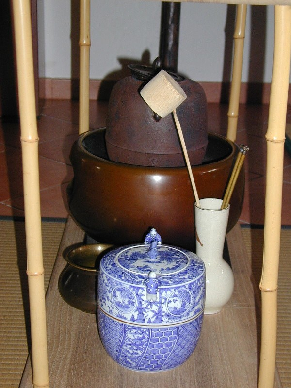 Tea Ceremony Tools Wiki Commons Photo