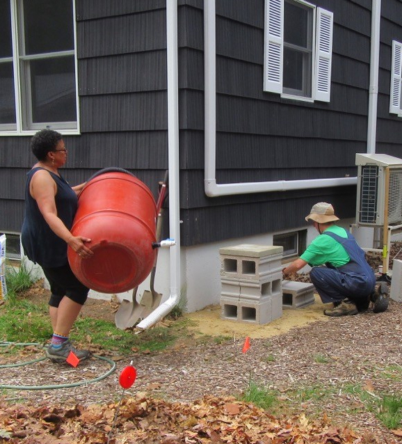 Rain barrels Carla &amp; Chris