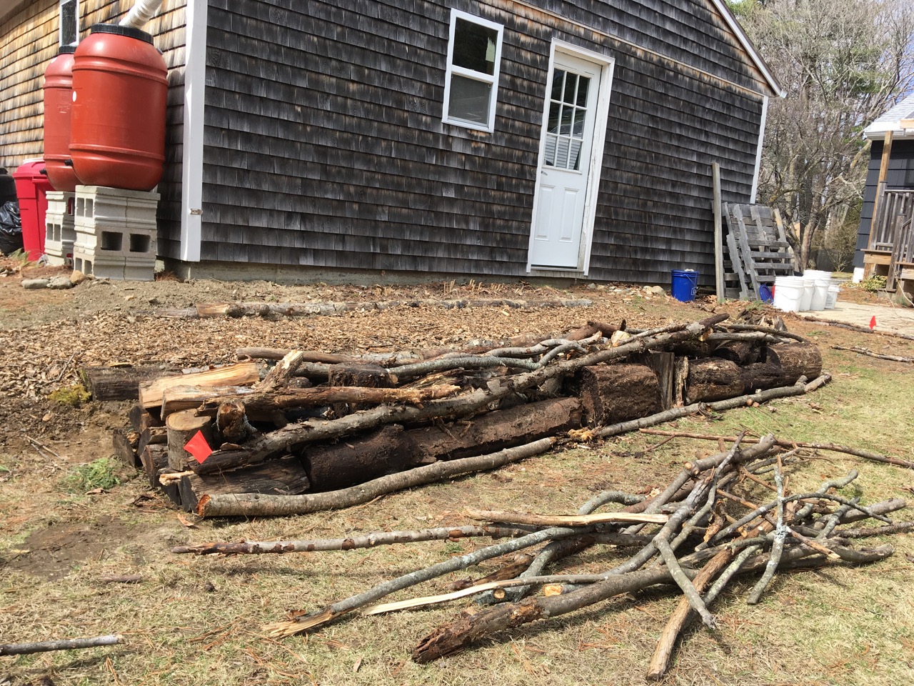 hugelkultur branches